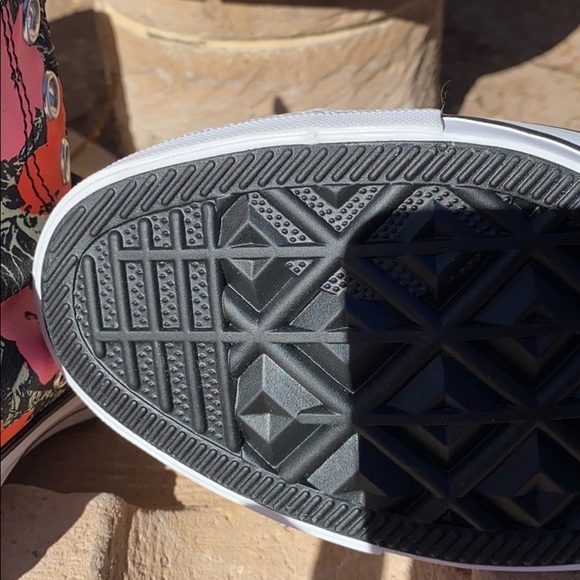 COPY Andy Warhol - NEW Converse Sneakers - Picture 9 of 12